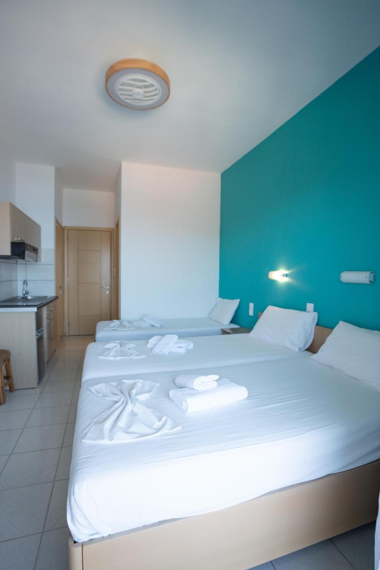 Elaia Modern Apartments Agia Kyriaki  Exterior photo